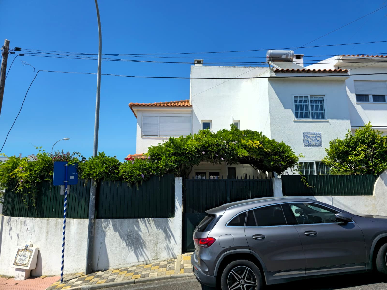 Moradia T4 Cacilhas - Oeiras - Arrenda 3.000€